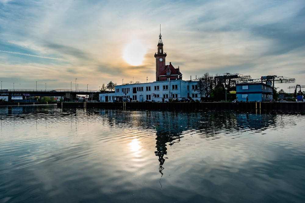 Altes Hafenamt Kanal Dortmund